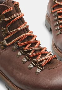 Bata Stivaletti stringati - dark brown