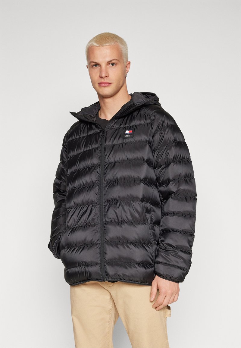 Tommy Jeans HOODED JACKET - Páperová bunda - black