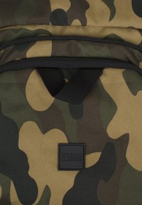 Urban Classics Sacchetto sportivo - black/camo/black