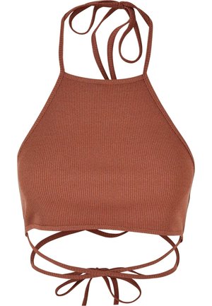 Top corto de halter de color óxido con costillas y lazos ajustables en el cuello y la espalda. Presenta lados abiertos y un diseño ajustado.
