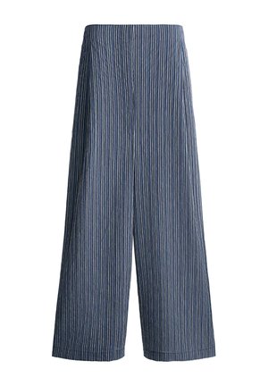 Modré nohavice širokého strihu s vertikálnymi bielymi pruhmi a vysokým pásom, zobrazené na bielom pozadí.