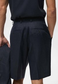 Mango Shorts - royal blue