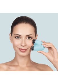 GESKE MICROCURRENT FACE-LIFTER | 6 IN 1 - Ansiktsvård - tillbehör - turquoise