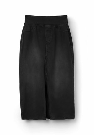 Gonna midi in denim nera a vita alta con tasche laterali, cintura elasticizzata, cucitura frontale e spacco centrale sul retro.