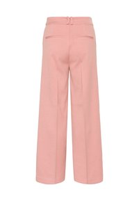 Hose aus weichem rosa Stoff, weites Design mit hoher Taille, ausgestattet mit zwei Gesäßtaschen und einem Gürtelzug-Detail.