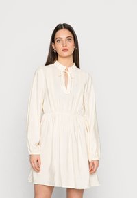 Vero Moda VMIDDA  - Vestido de dia - birch