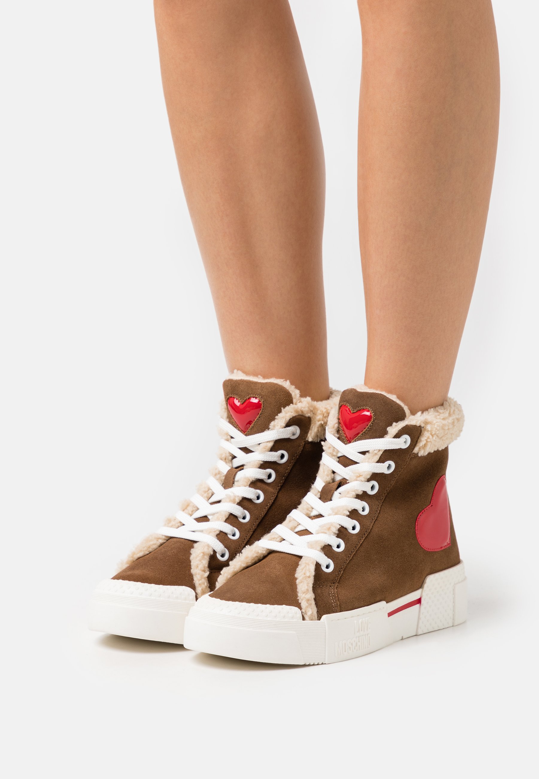 Love Moschino Sneakers alte - camel/sabbia - Zalando.it