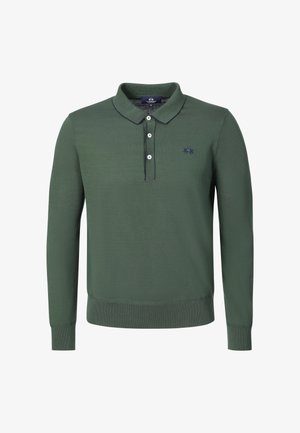 Dunkelgrünes Langarm-Polohemd mit drei weißen Knöpfen, gerippten Bündchen und Saum sowie kleinem dunkelblauem Logo auf der linken Brust.
