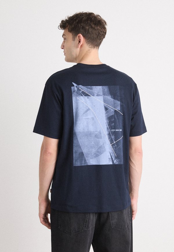 SECTION - T-Shirt print