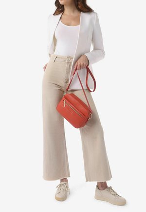 Miriade ADRIEL - Borsa a tracolla - arancione