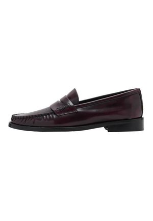 Men’s dark brown leather penny loafer with black sole and stitching detail along the toe, shown in side profile.