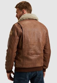 PME Legend HUDSON LOCKHEED - Lederjacke - brown