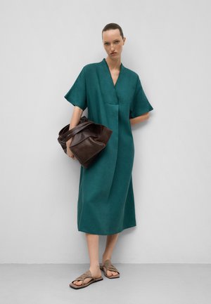 EUROPEAN - Day dress - green
