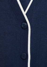 Thumbnail Image 6