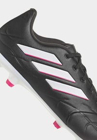 adidas Performance COPA - Botines de fútbol para terreno firme - core black   metalic   team shock pink