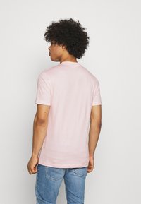Calvin Klein FRONT LOGO - T-shirt estampada - pink