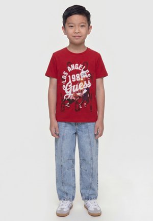 Guess, BEDRUCKTES T-SHIRT - Camiseta estampada - rot