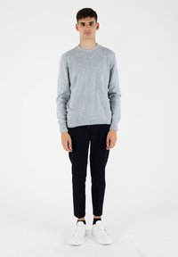 ACANFORA CASSANO czarny