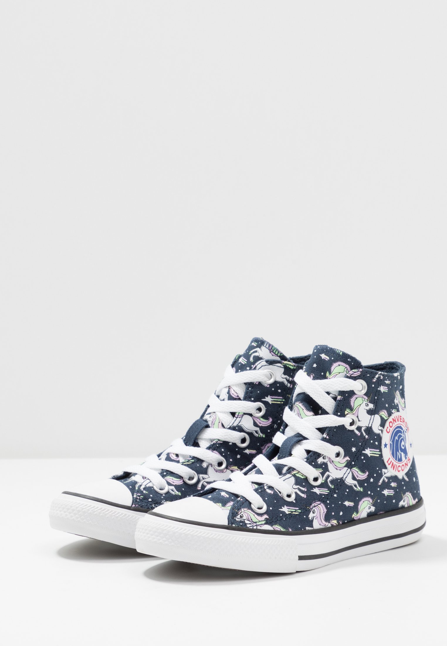 chuck taylor all star unicons high top