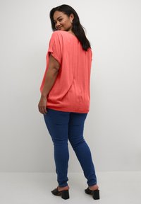 Kaffe Curve AMI STANLEY - Blouse - cayenne