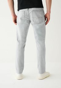 Next AUTHENTIC - Blugi conici - ice grey