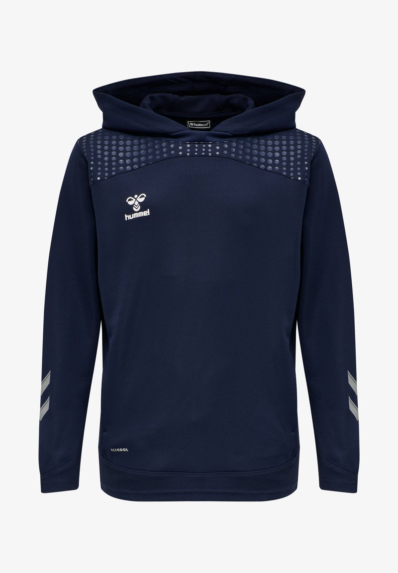 Marinblå hoodie med texturerad panel över bröstet, med en logotyp och silverdetaljer på ärmarna. Tillverkad av ett andningsbart material.