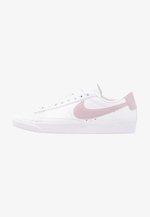 Nike Sportswear Blazer Sneaker Low White Particle Rose Weiss Zalando De Nike Sportswear Blazer Sneaker Low White Particle Rose Weiss Zalando De