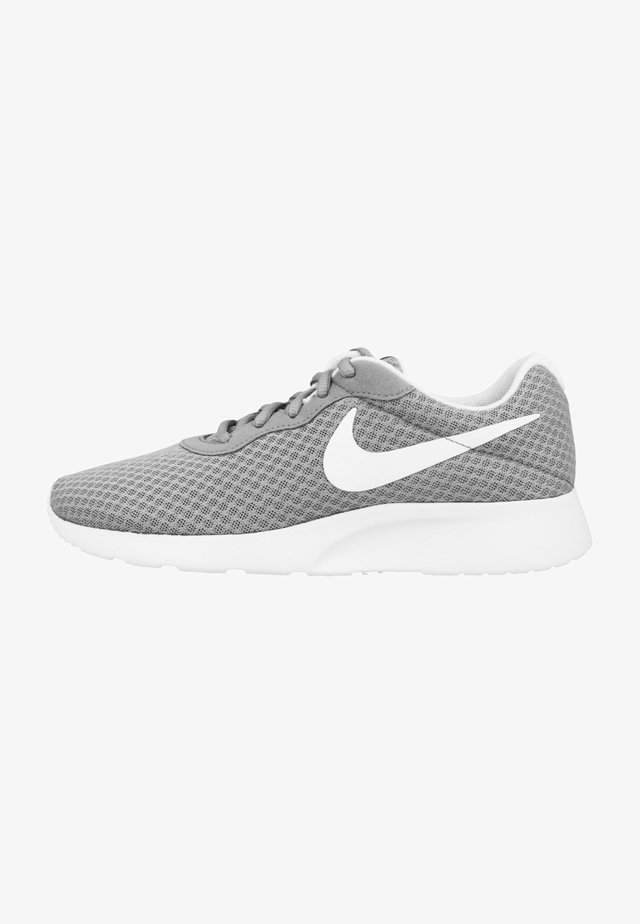 Nike Sneaker Fur Damen Online Kaufen Mach S Dir Bequem Zalando