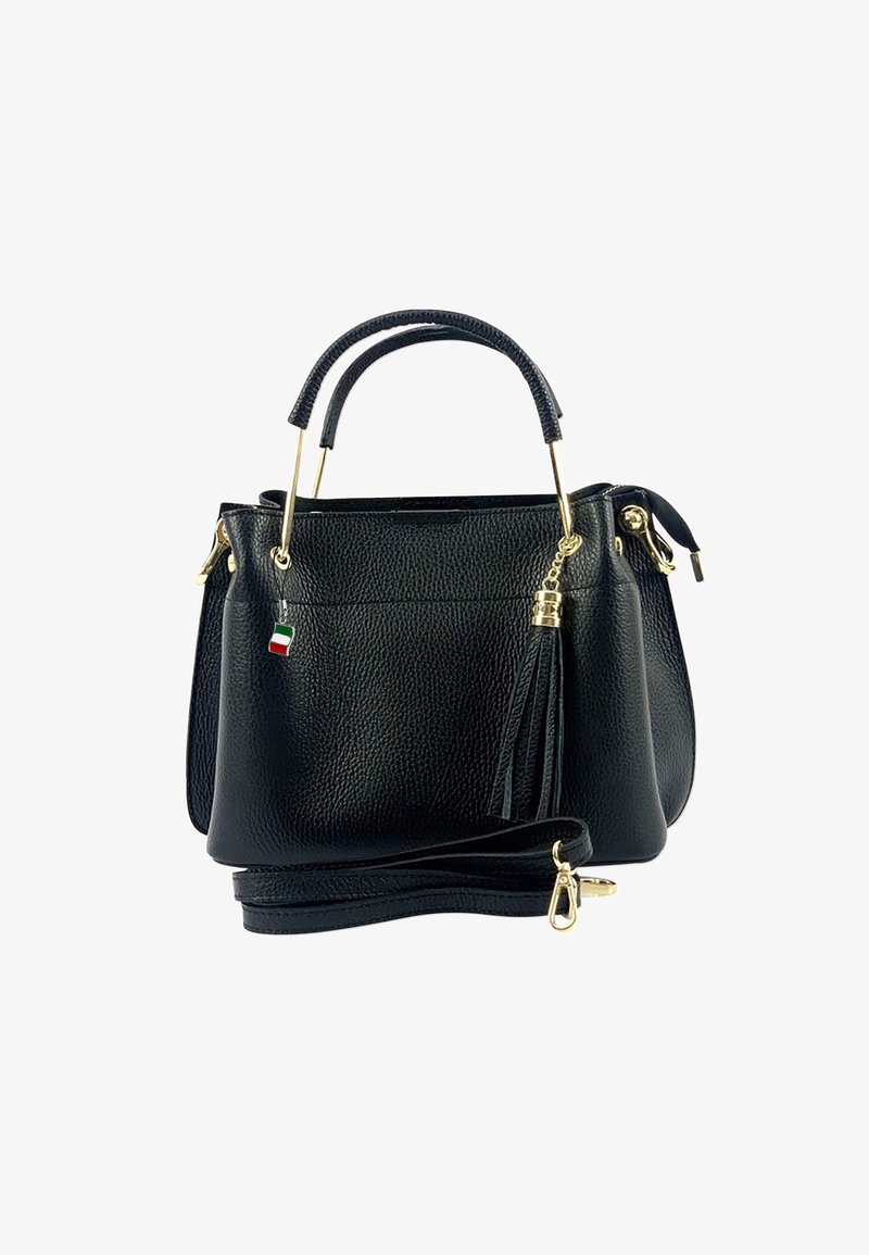 Zwarte leren handtas met een gestructureerde vorm, gouden hardware, bovenhandvatten, een afneembare schouderband en een kwastdetail.