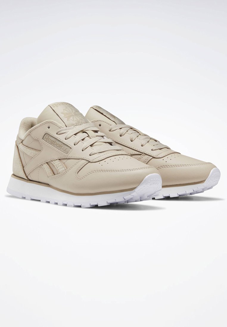 reebok classic blanc beige