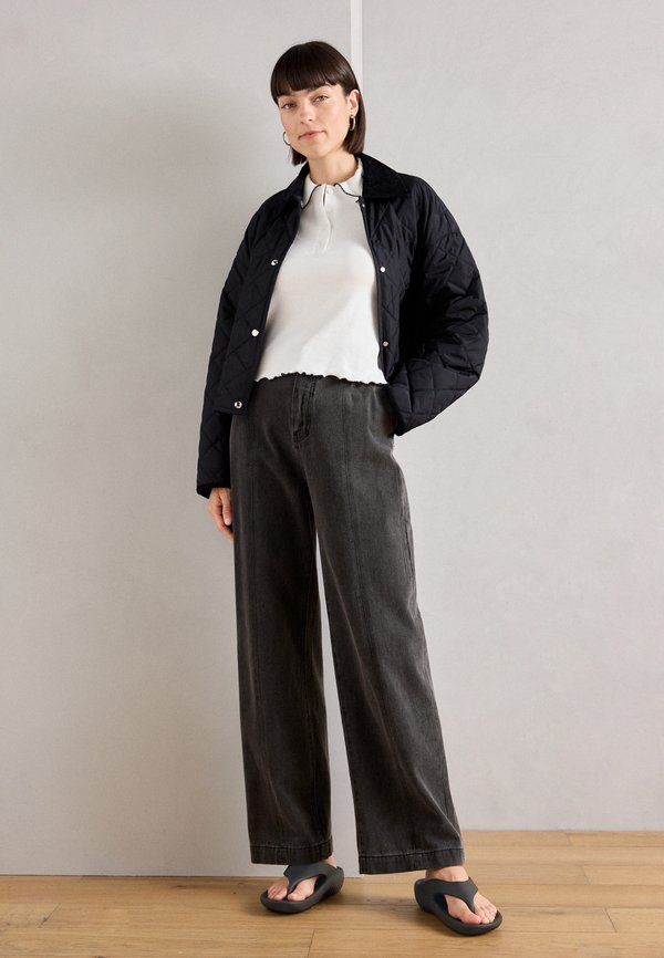 MELLOW RECOVERY - T-bar sandals2