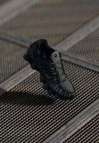 SHOX TL NA10 - Tossud - iron grey/metallic silver-coloured/black/light smoke grey/dark smoke grey