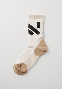 RACE SOCK UNISEX - Sportssokker - beige