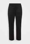 VMCCADENCE STRAIGHT - Broek - black