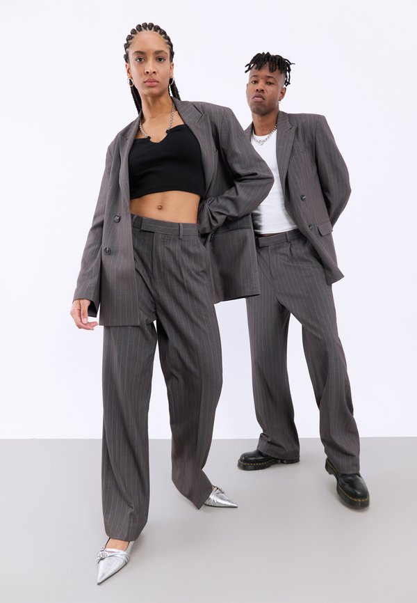 UNISEX - Suit jacket3