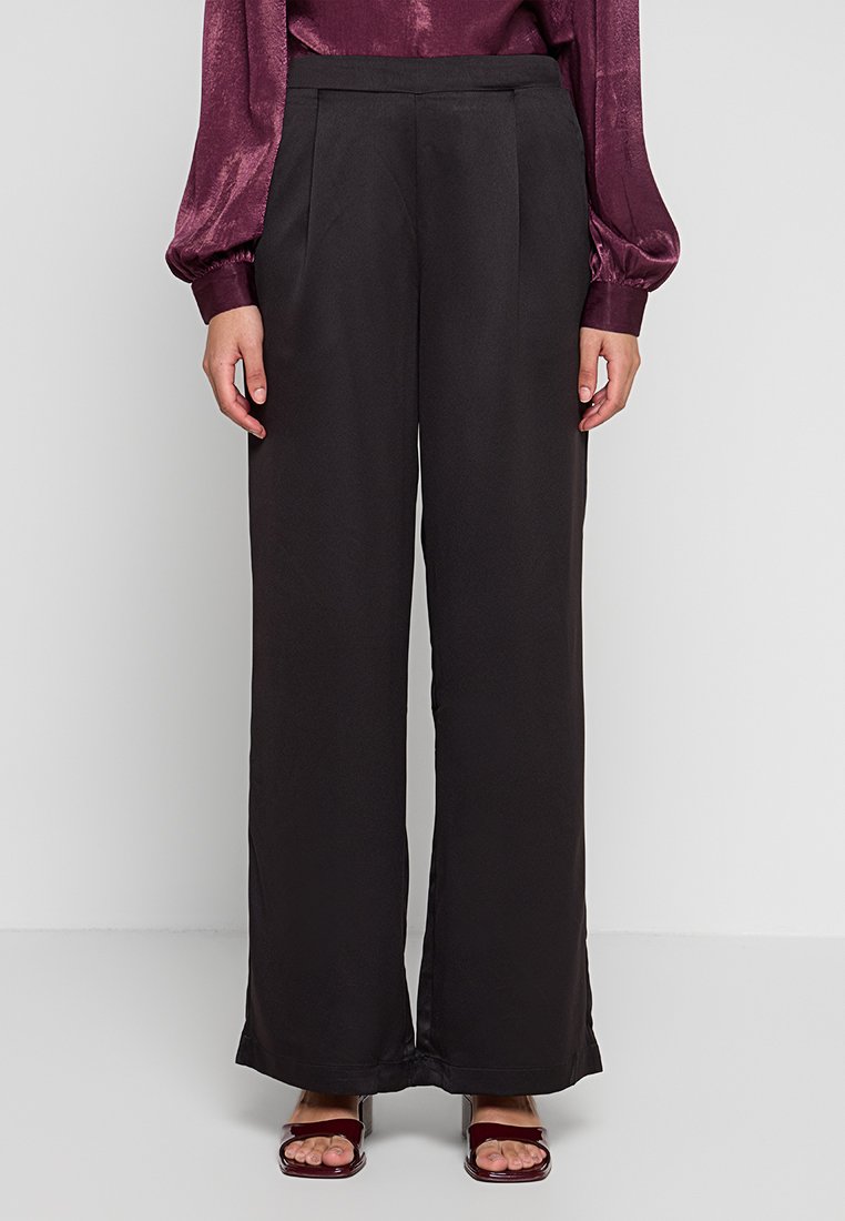 Vero Moda Tall Broek zwart