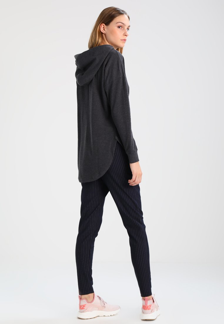 Damen Sweatshirts | Urban Classics Kapuzenpullover charcoal/dunkelgrau - BI24560 Damen Sweatshirts | Urban Classics Kapuzenpullover charcoal/dunkelgrau - BI24560