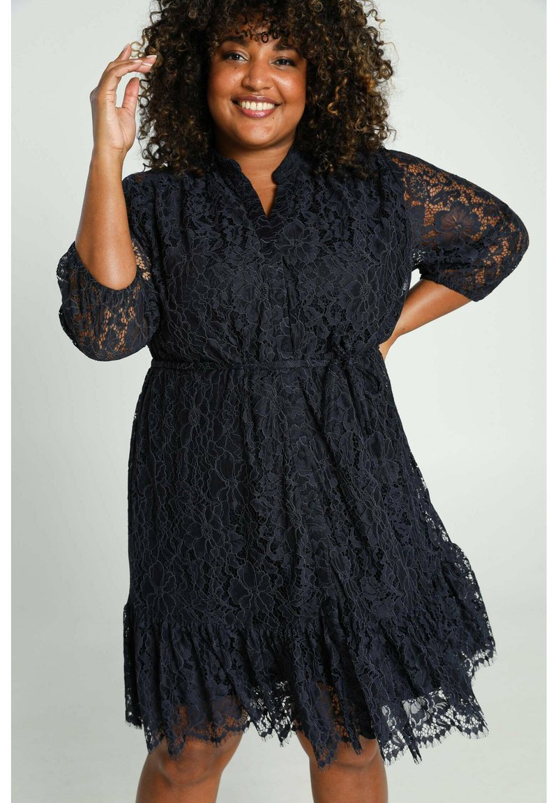 Paprika Shirt dress navy/dark blue Zalando.de