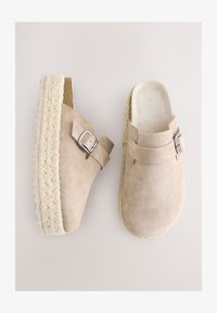 Selezionato, neutral