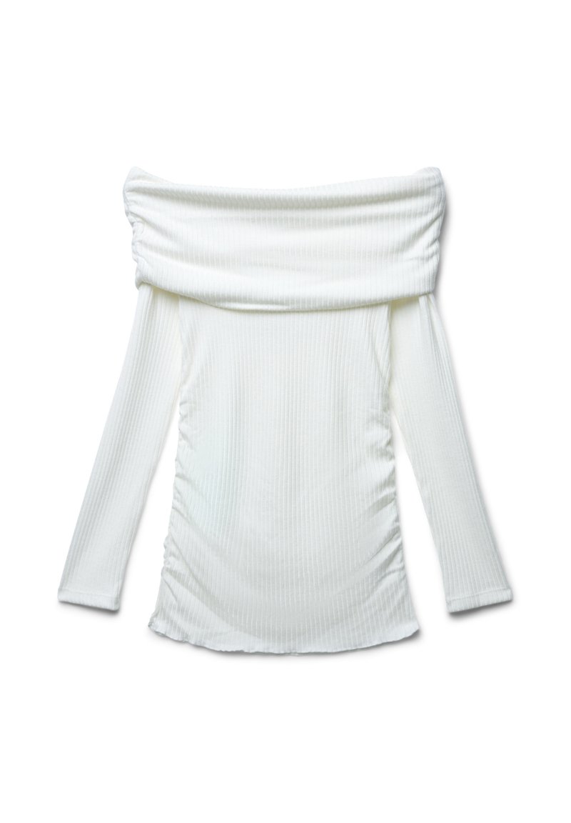 Top bianco off-the-shoulder con maniche lunghe, texture a coste e dettagli arricciati sui lati, realizzato in un tessuto morbido.