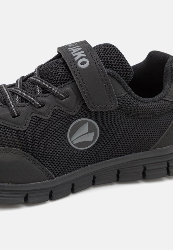 J-ET KNOCK UNISEX – Trainingsschuh