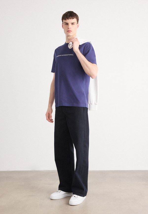 PERKINS - Basic T-shirt3