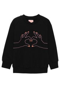 Felpa nera con due mani che formano una forma a cuore, contornate in rosa e accentuate da dita con punte arancioni. Design casual a pullover.