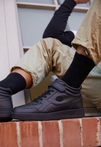 REBOUND VINTAGE MID - Basketballsko - black