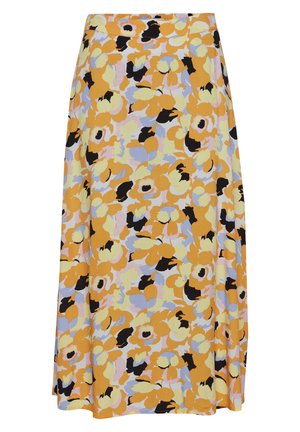 Jupe maxi florale avec des motifs jaunes vifs, lavande et noirs sur un tissu léger. Texture douce avec une silhouette fluide.