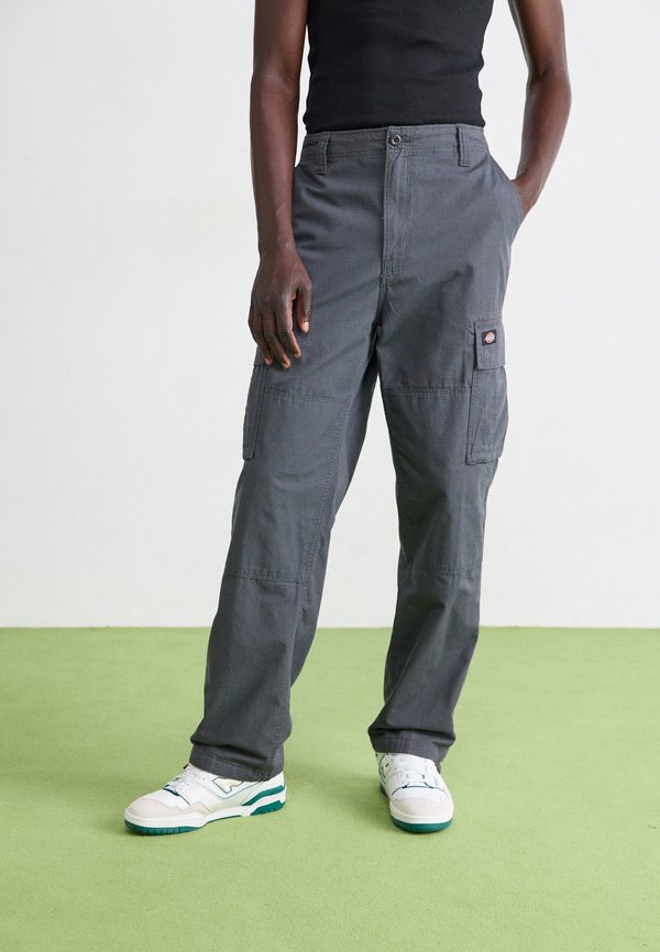 EAGLE BEND PANT - Cargo trousers - charcoal