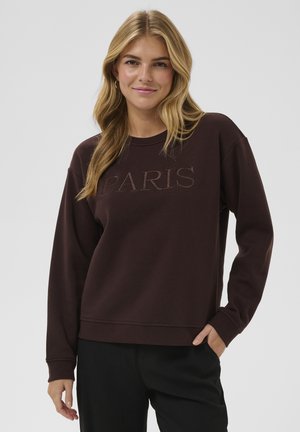 EMB  - Pusa - chocolate plum