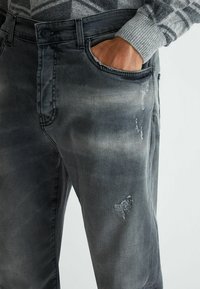 LIU JO Jeans Tapered Fit - blue denim