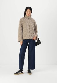 YAS YASTEDSY JACKET - Žieminė striukė - chanterelle