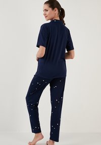 LELA SET REGULAR FIT - Komplet pidžame - dark blue